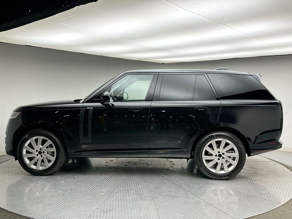 New 2026 Santorini Black Land Rover SE image 10