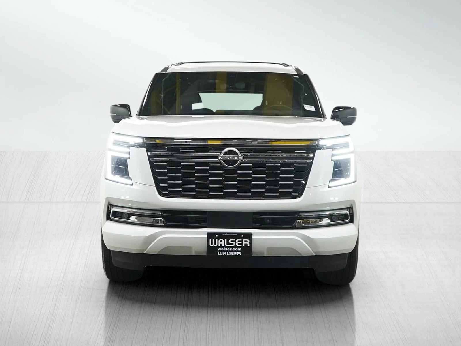 Certified Used 2025 Aspen White Tricoat Nissan Platinum image 8