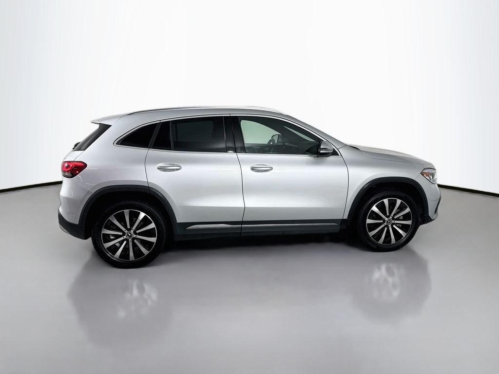 Used 2023 Silver Mercedes-Benz GLA 250 image 8