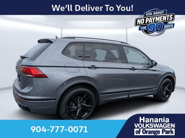 Used 2023 Gray Volkswagen 2.0T SE R-Line Black image 3