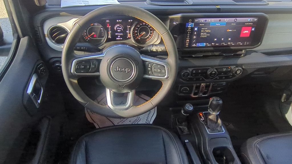 Used 2024 Gray Jeep Sahara image 13