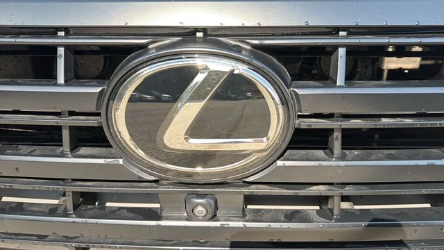 Used 2025 Mica Lexus 550 Luxury+ image 56