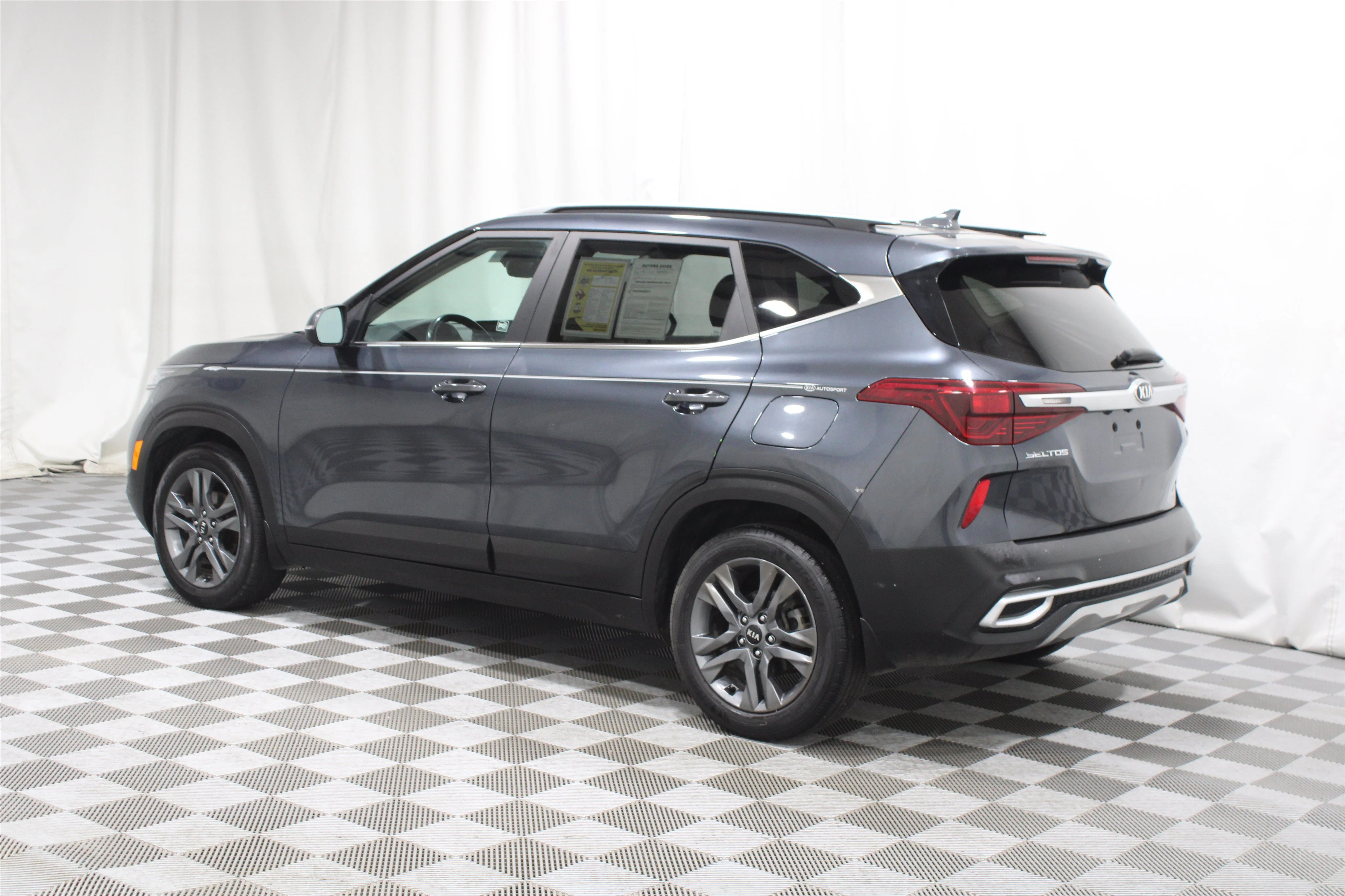 Used 2021 Gravity Gray Kia S image 29