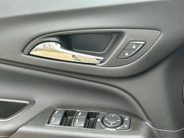 2023 Chevrolet Equinox RS - Photo 22