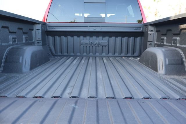 2026 GMC Sierra 1500 AT4X - Photo 21