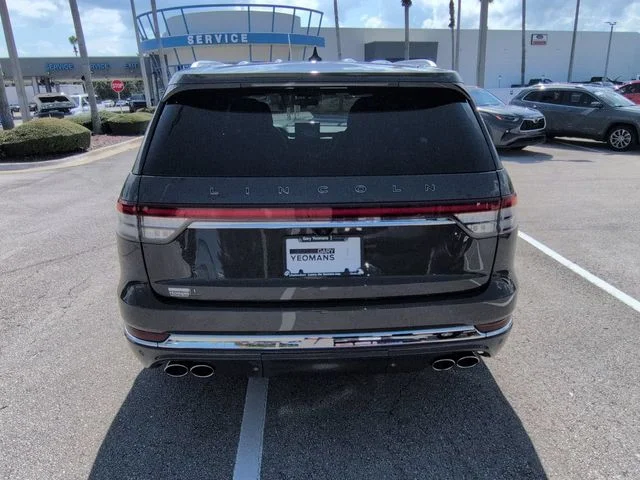 Used 2022 Dark Gray Metallic Lincoln Black Label image 5