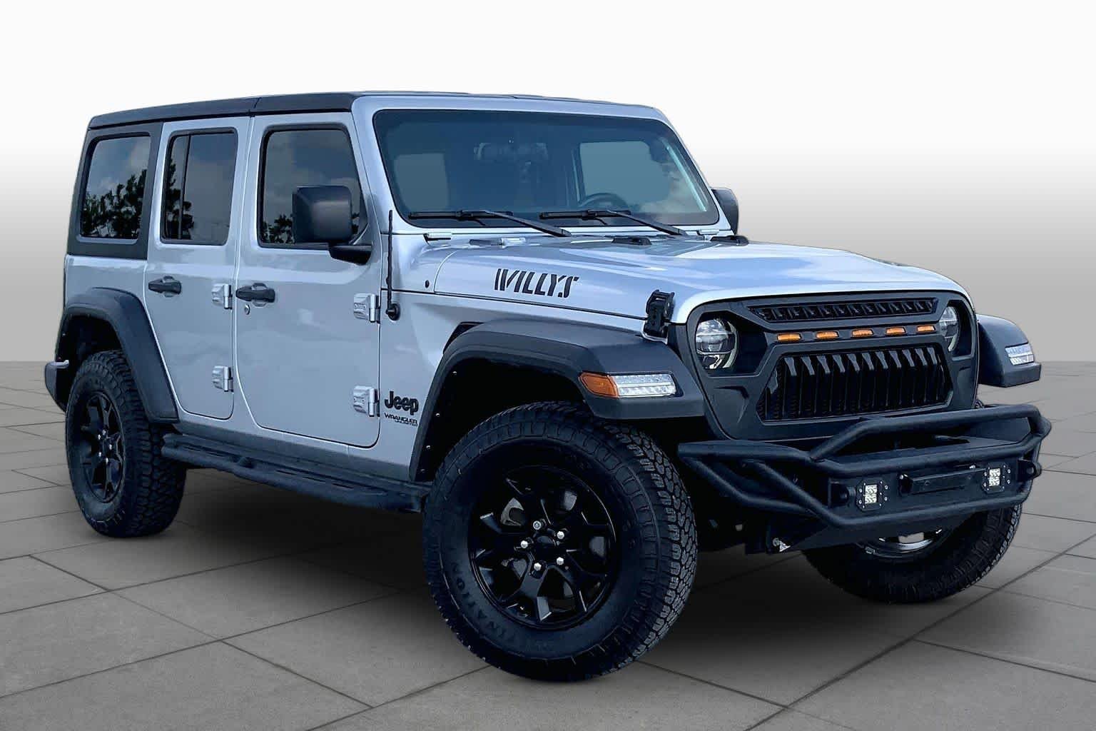 Used 2022 Silver Zynith Clearcoat Jeep Unlimited Willys image 3