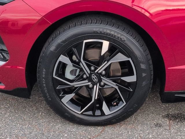 Certified Used 2025 Red Hyundai SEL image 11