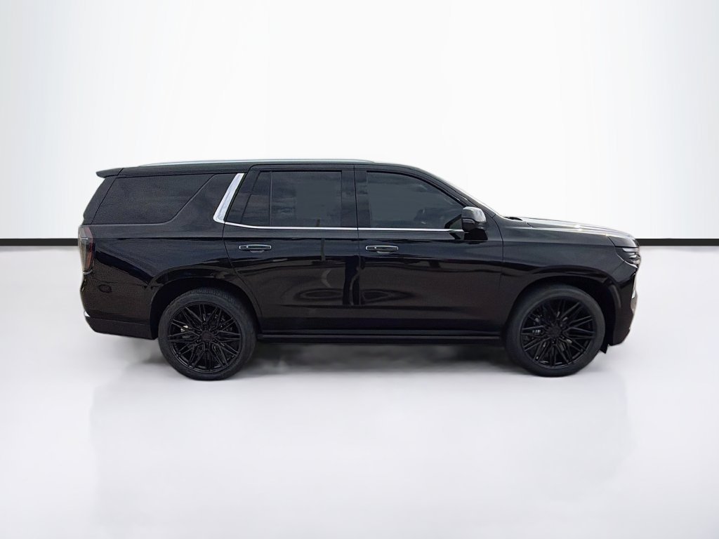 Used 2025 Black Chevrolet High Country image 4