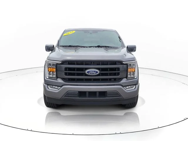 Used 2022 Gray Ford Lariat image 2