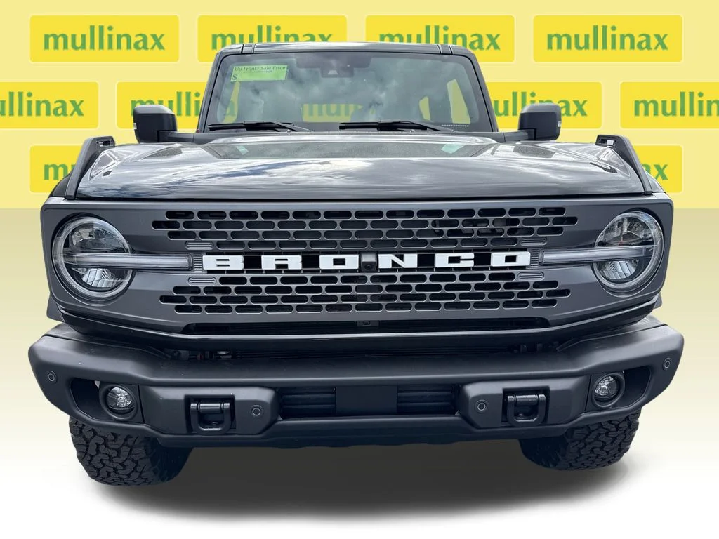 New 2025 Black Ford Badlands image 12