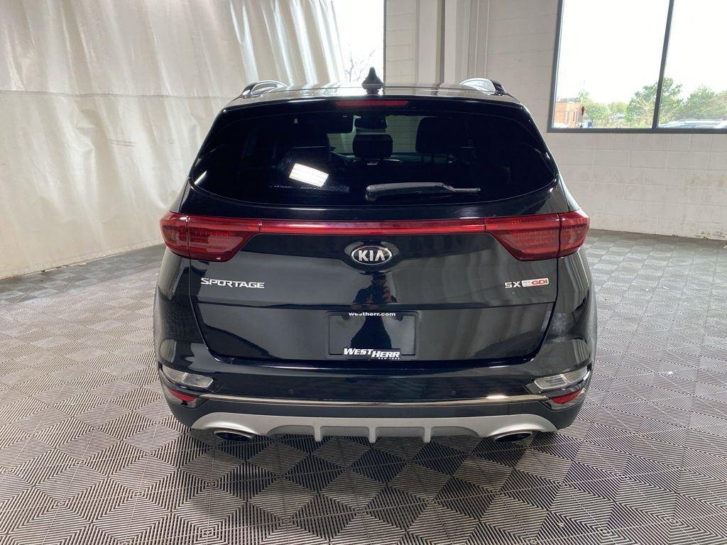 Used 2021 Black Cherry Kia SX image 8