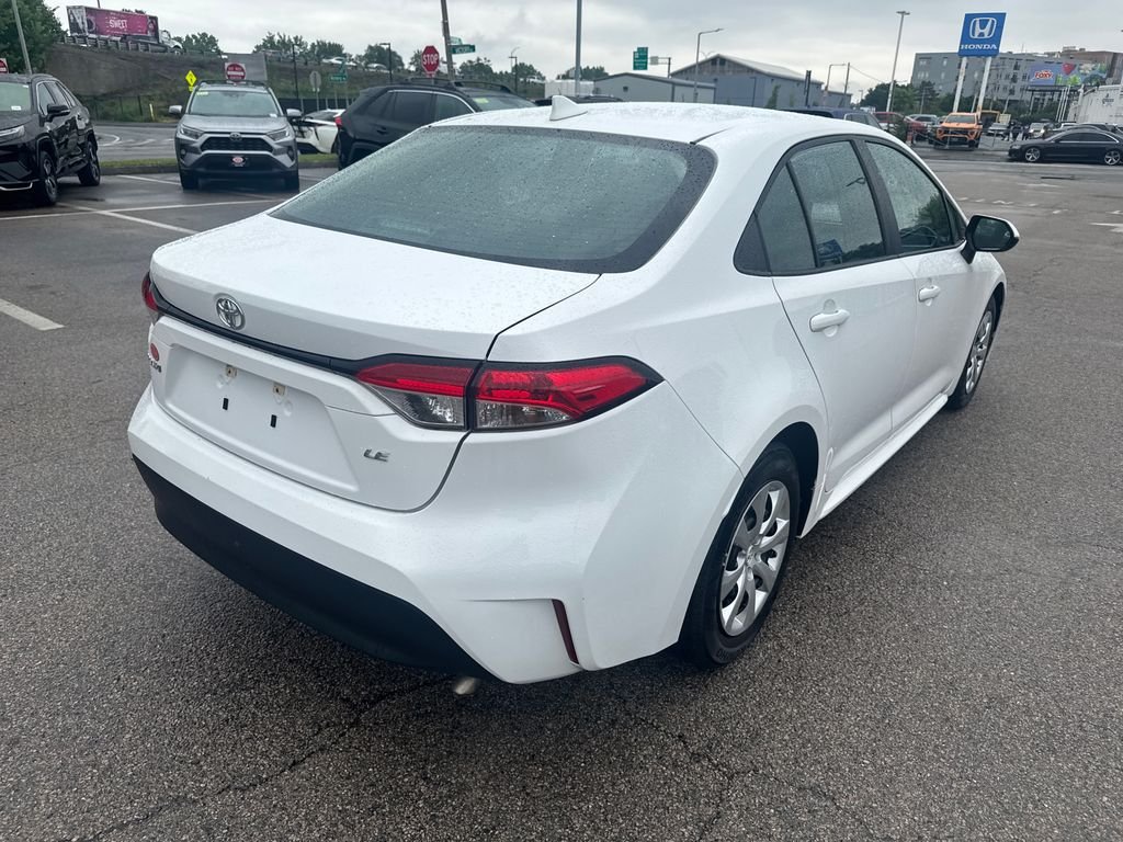 Used 2024 White Toyota LE image 7