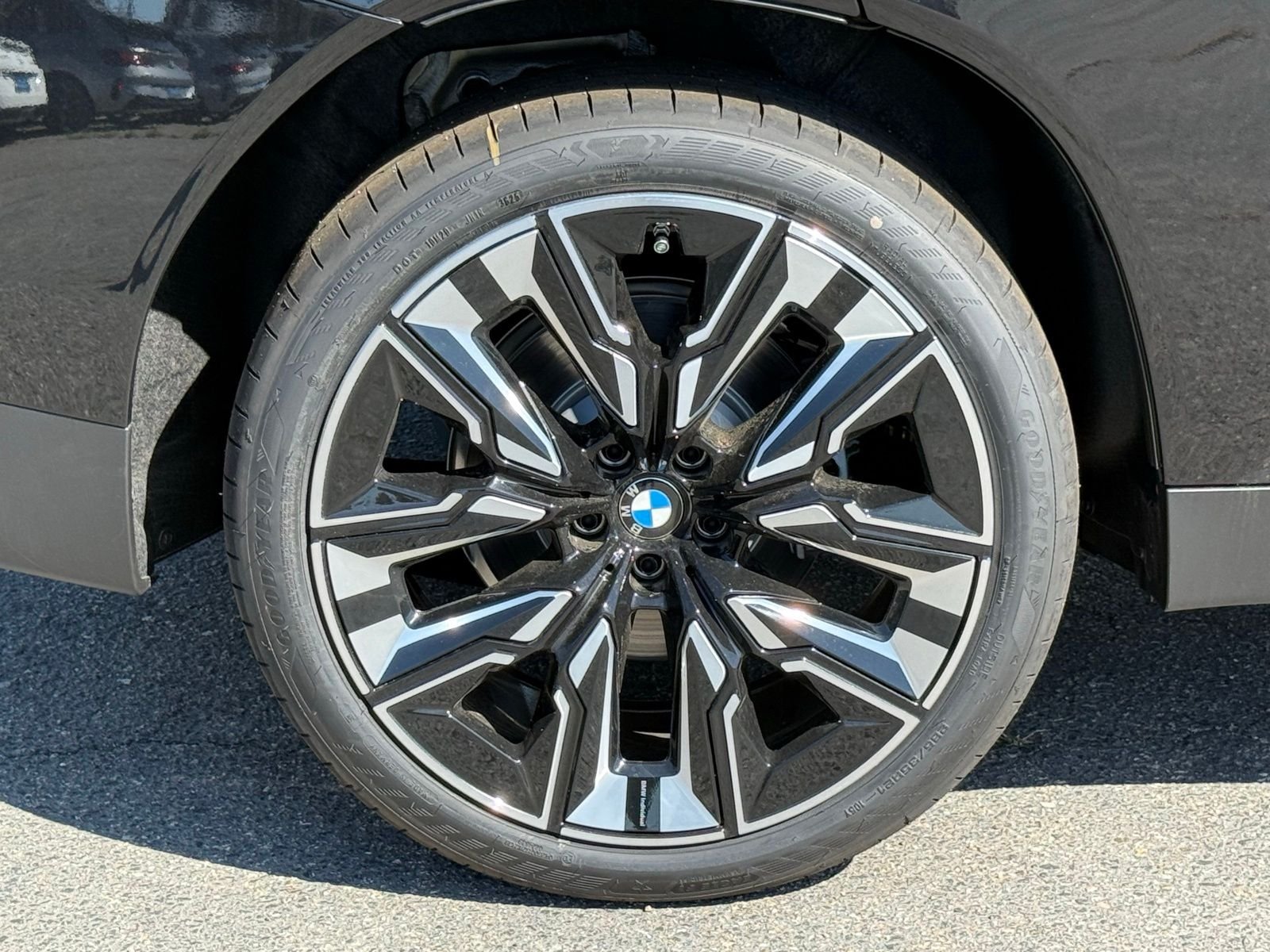 New 2026 Black Sapphire Metallic BMW 30 xDrive image 18