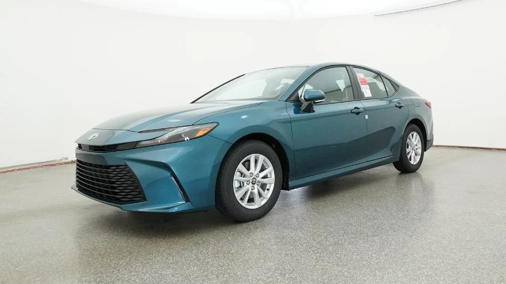 New 2026 Ocean Gem Toyota LE image 3