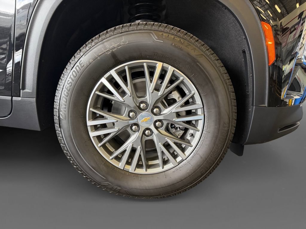 2026 Chevrolet Traverse LT - Photo 9