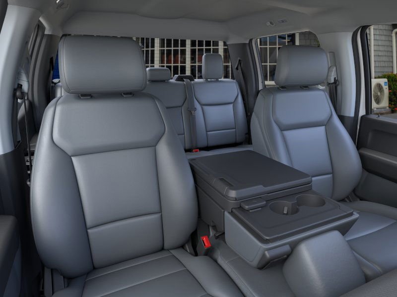 New 2025 Oxford White Ford XL image 10