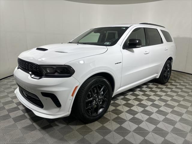 New 2026 White Knuckle Clear-Coat Exterior Paint Dodge GT PREMIUM image 3