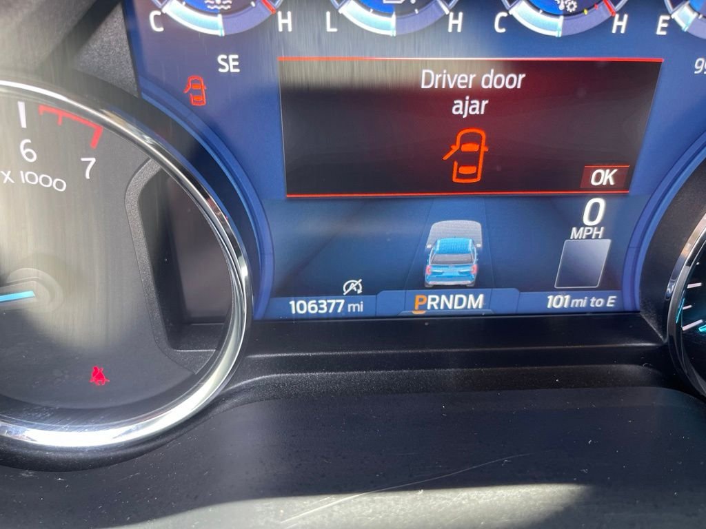 Used 2022 White Ford Limited image 7