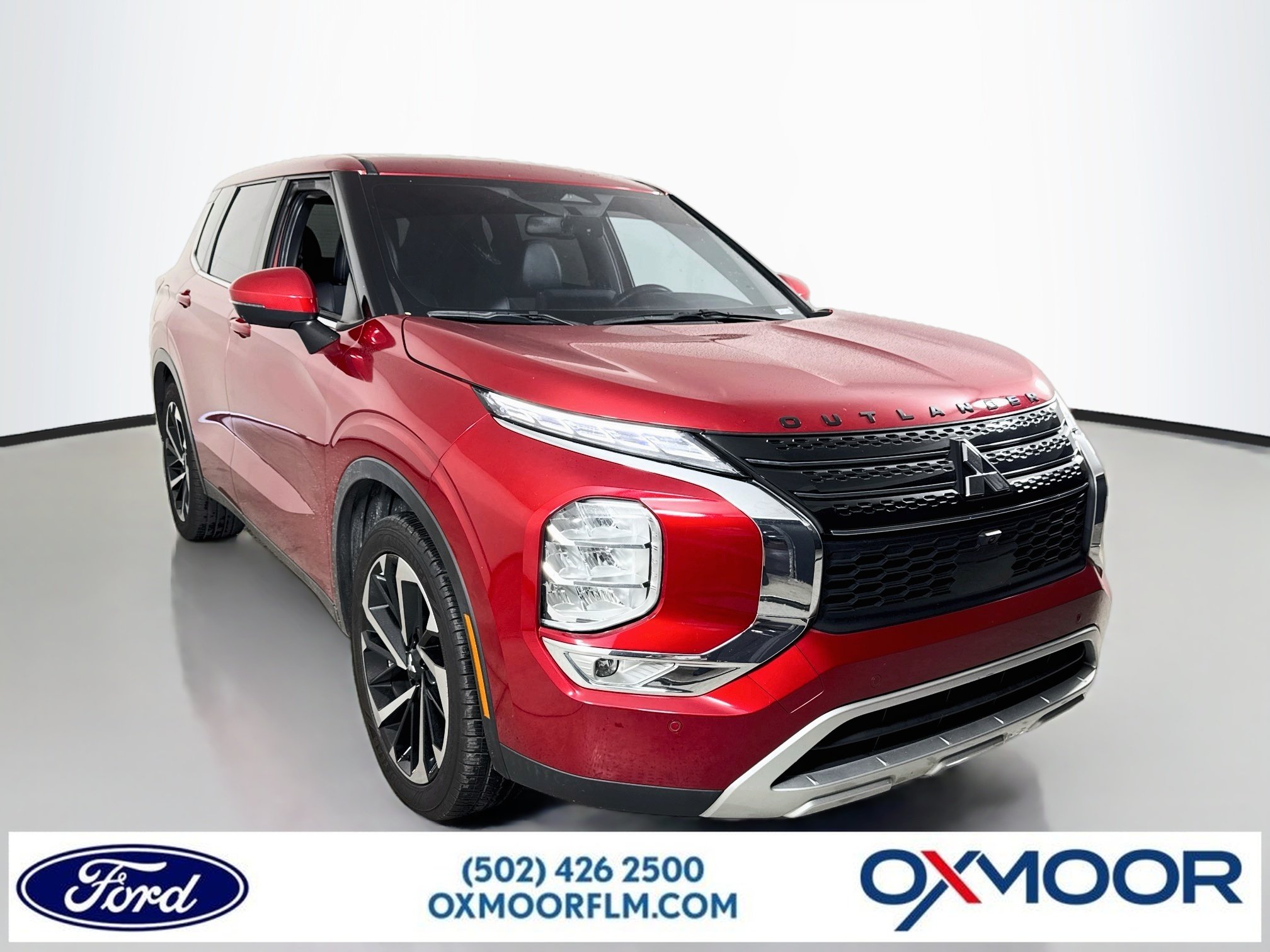 Used 2023 Red Diamond Mitsubishi SE image 1