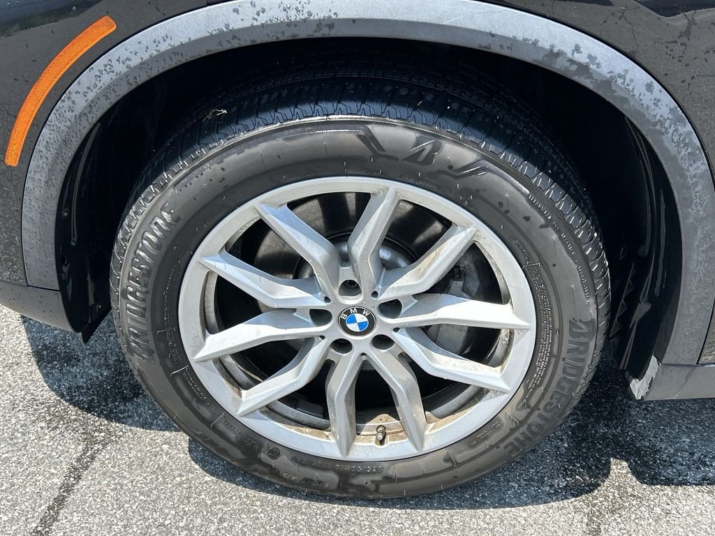 Used 2020 Black Sapphire Metallic BMW xDrive40i image 10
