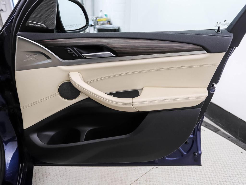 Used 2020 Blue Metallic BMW M40i image 29