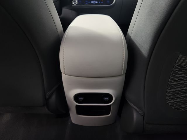 Certified Used 2024 White Hyundai SE image 17