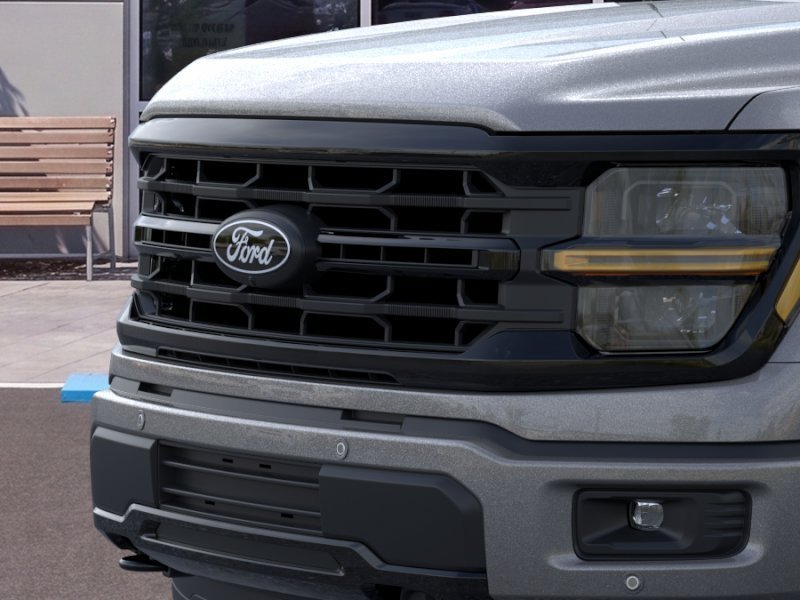 New 2026 Carbonized Gray Metallic Ford XLT image 17