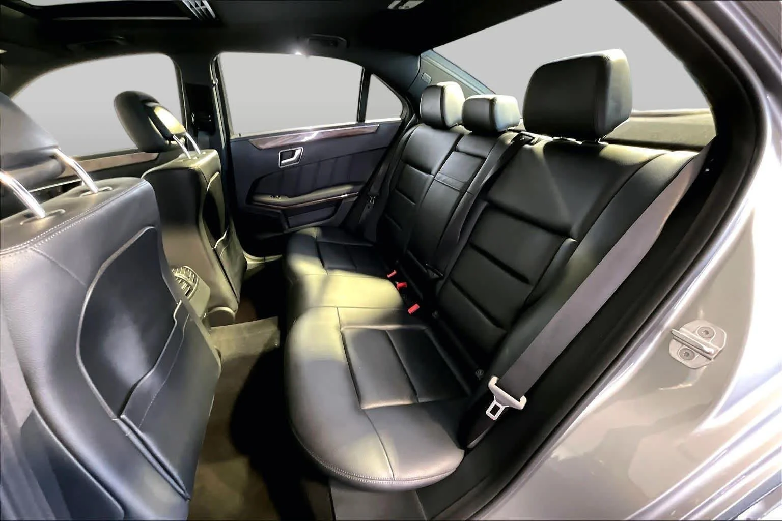 Used 2013 Palladium Silver Metallic Mercedes-Benz E 350 Sport image 20
