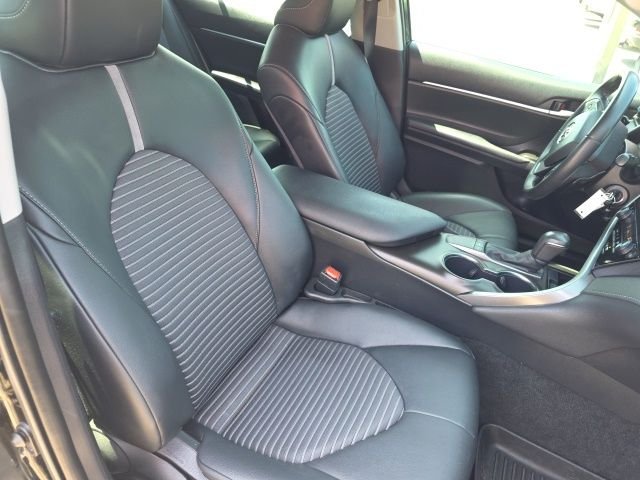 Used 2022 Black Toyota SE image 12