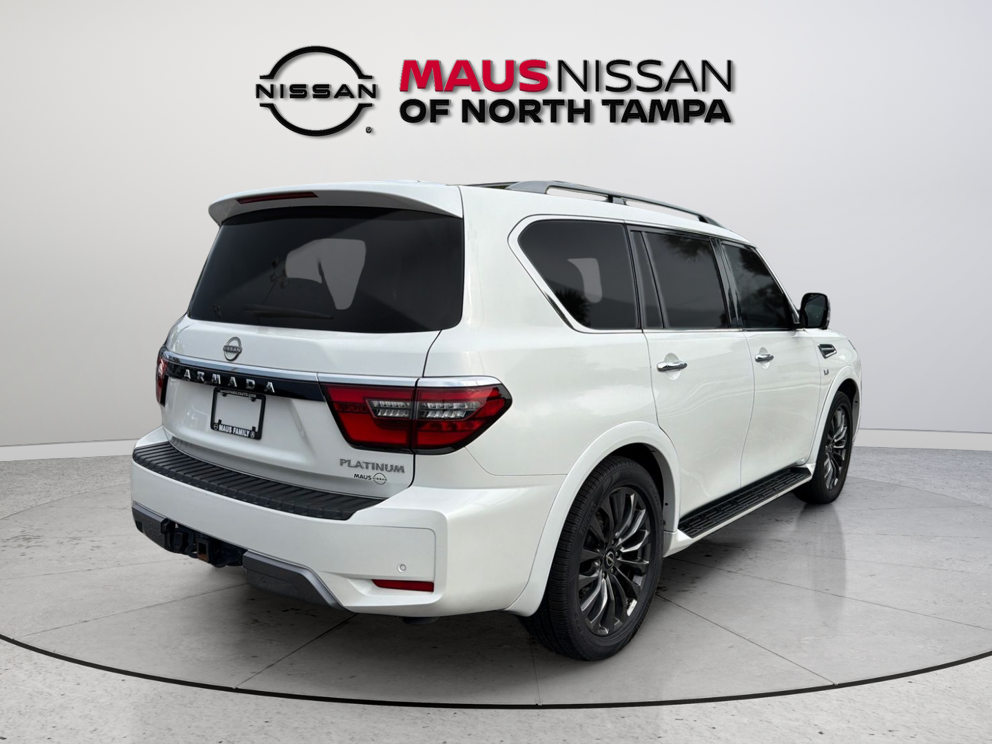 Used 2022 White Nissan Platinum image 8