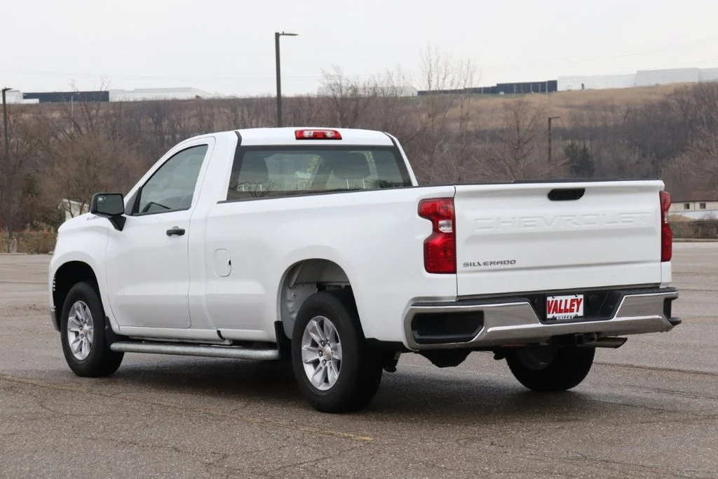 Used 2025 Summit White Chevrolet WT image 6