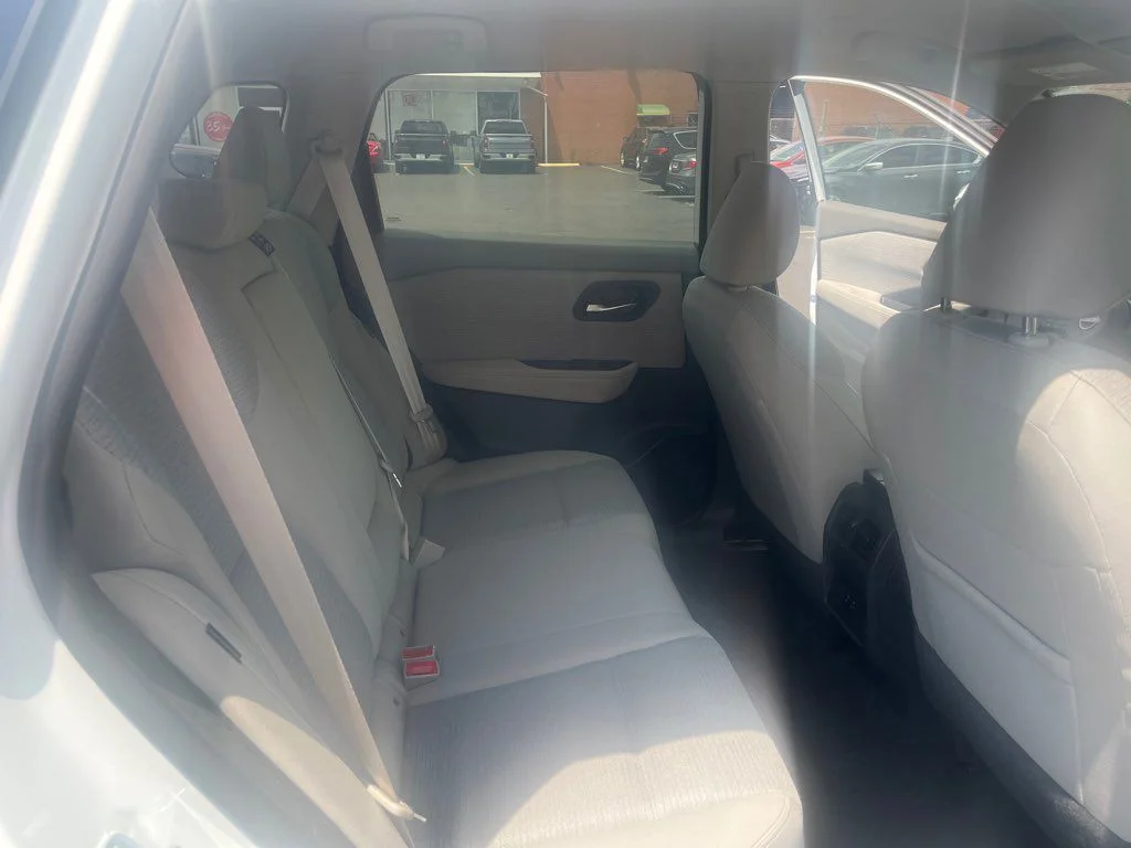 Used 2023 White Nissan SV image 14