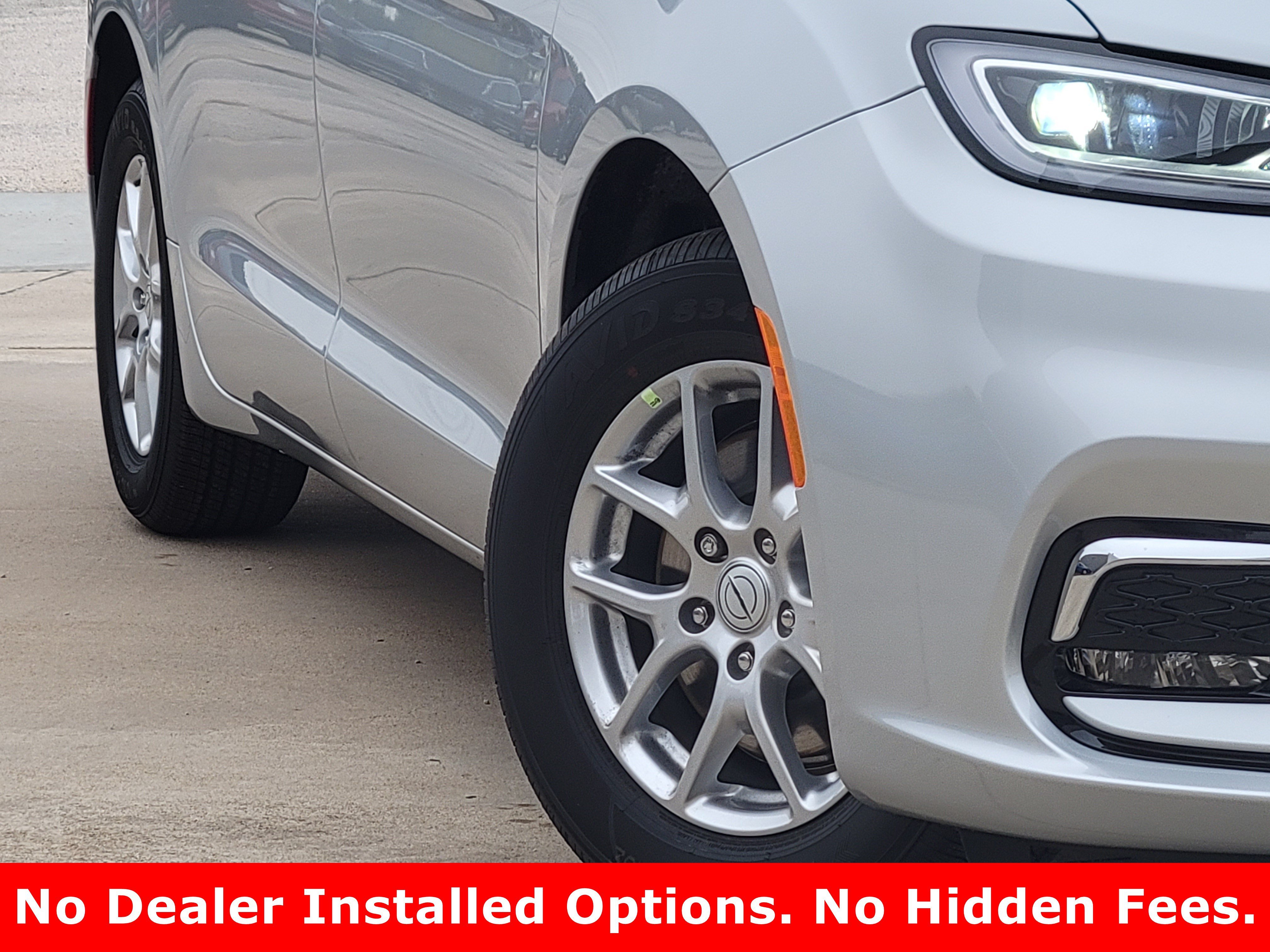 2026 Chrysler Pacifica Select - Photo 9