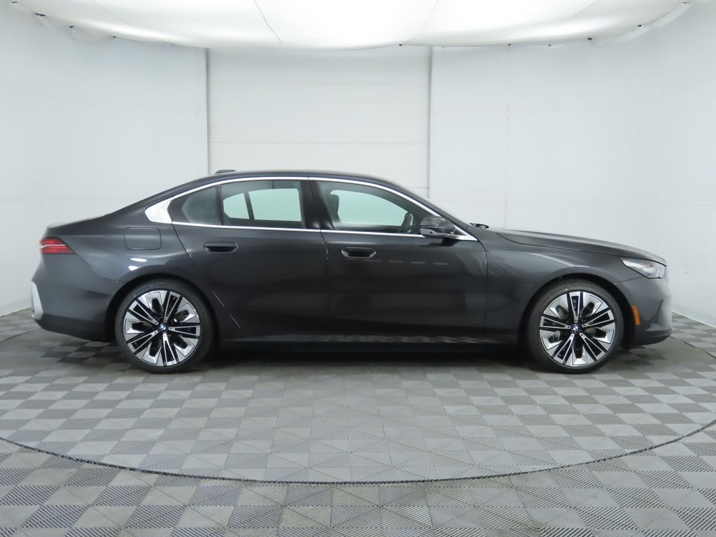 2026 BMW i5 40 - Photo 5