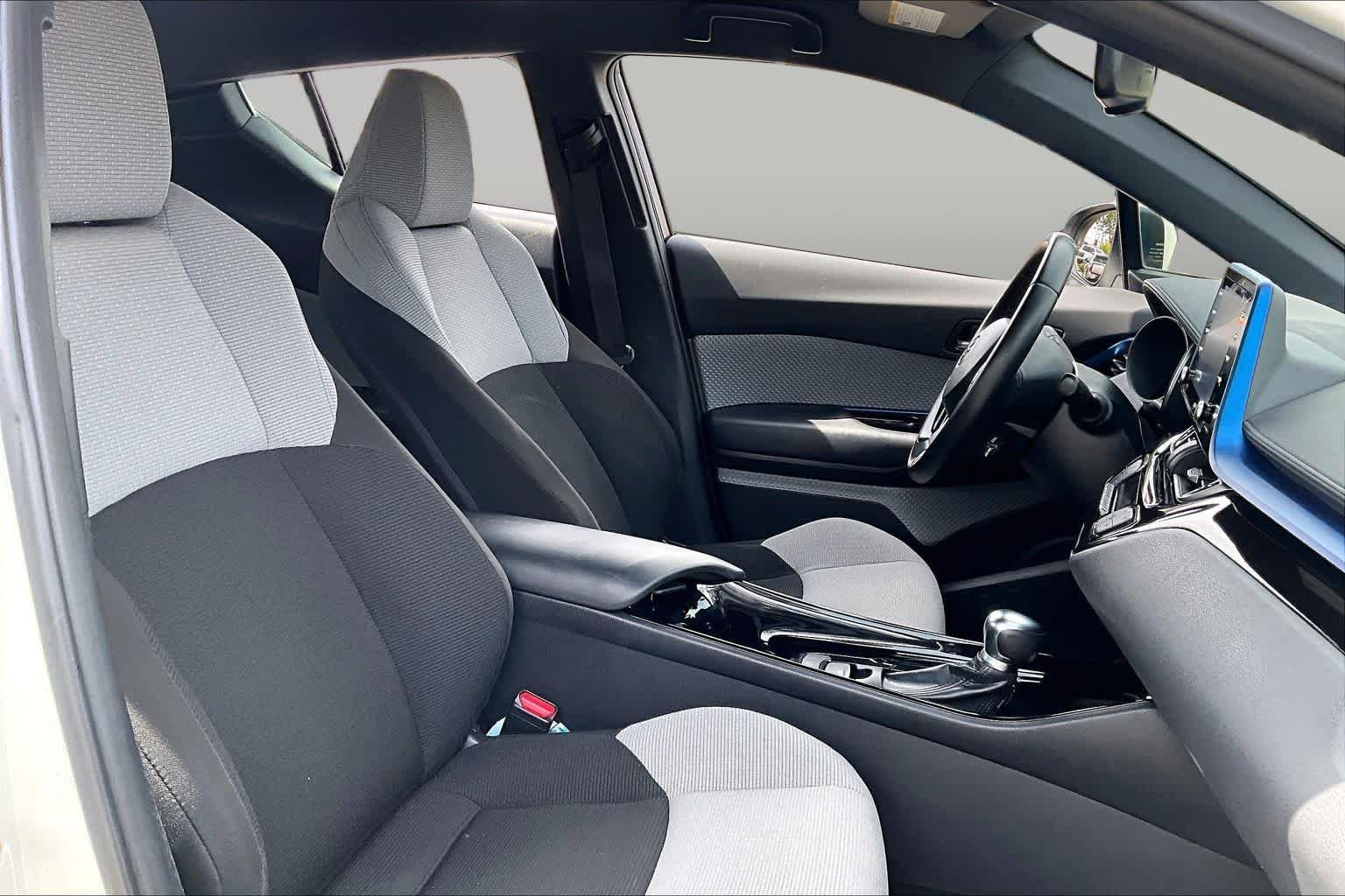 Pre-Owned 2019 Toyota C-HR XLE