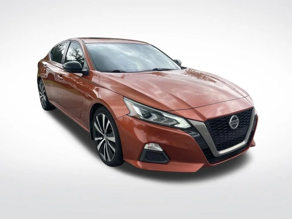 Used 2019 Nissan Altima SR with VIN 1N4BL4CV9KC214040 for sale in Fort Pierce, FL