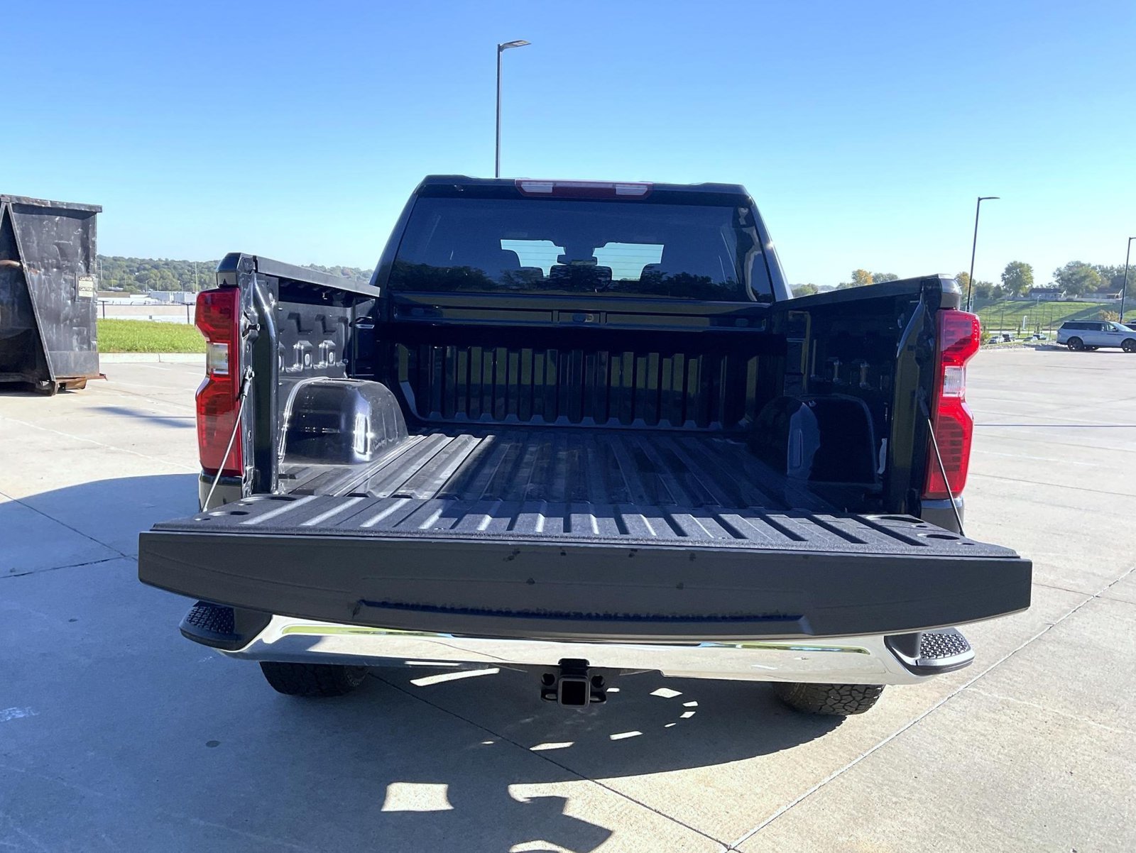 Used 2024 Gray Chevrolet LT image 9