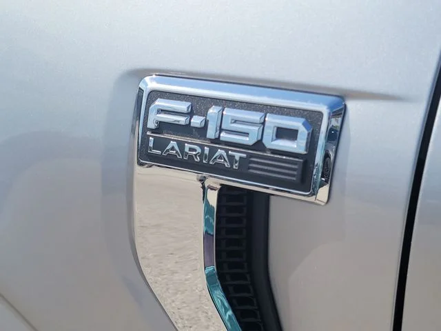New 2026 Silver Metallic Ford Lariat image 9