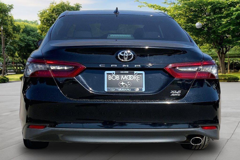 Used 2021 Black Toyota XLE image 5