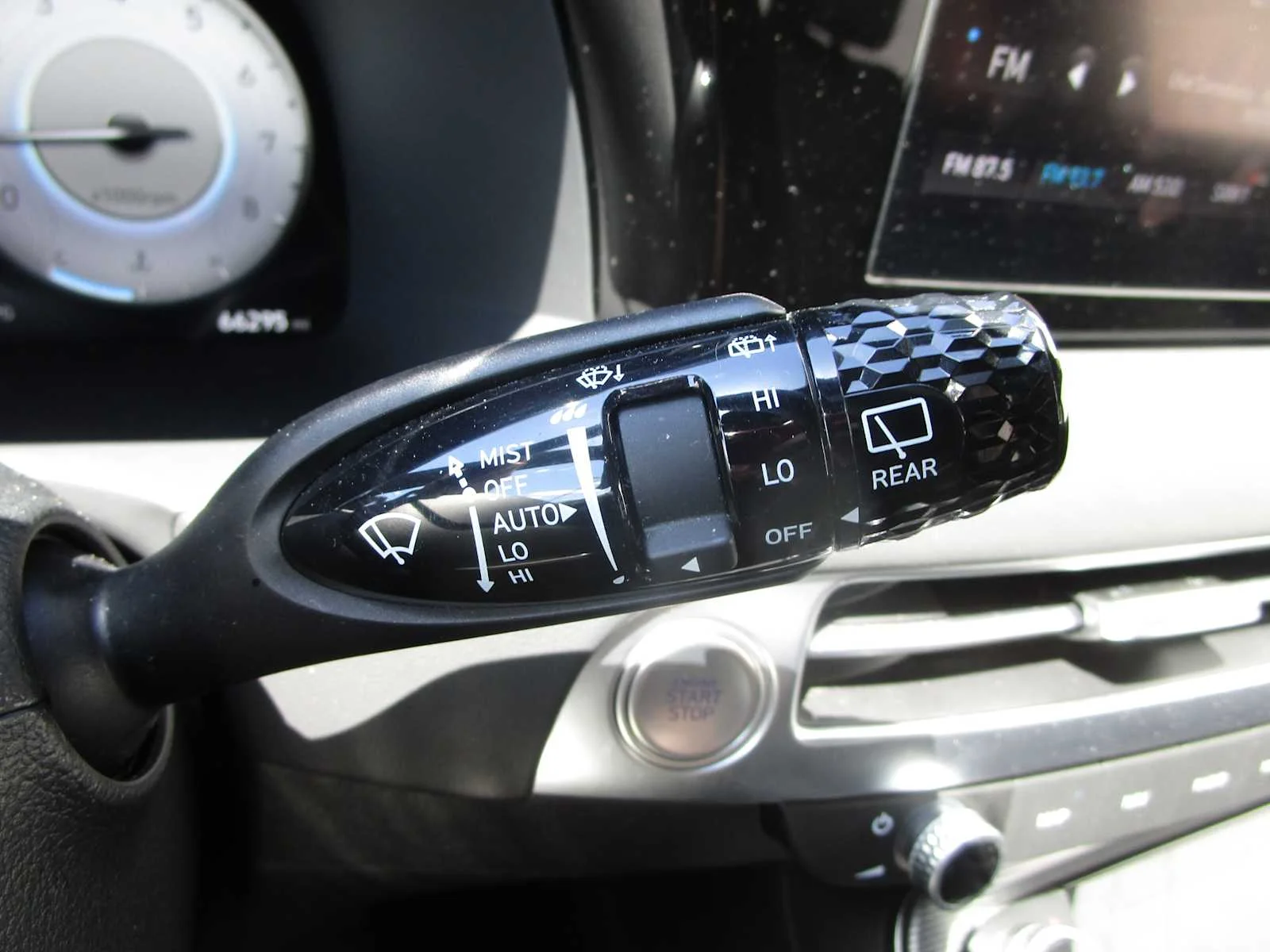 Used 2023 Abyss Black Pearl Hyundai Calligraphy image 29