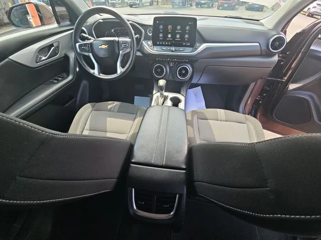 Used 2023 Brown Chevrolet LT image 23