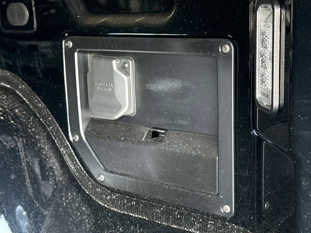 2026 GMC Sierra EV Elevation - Photo 24