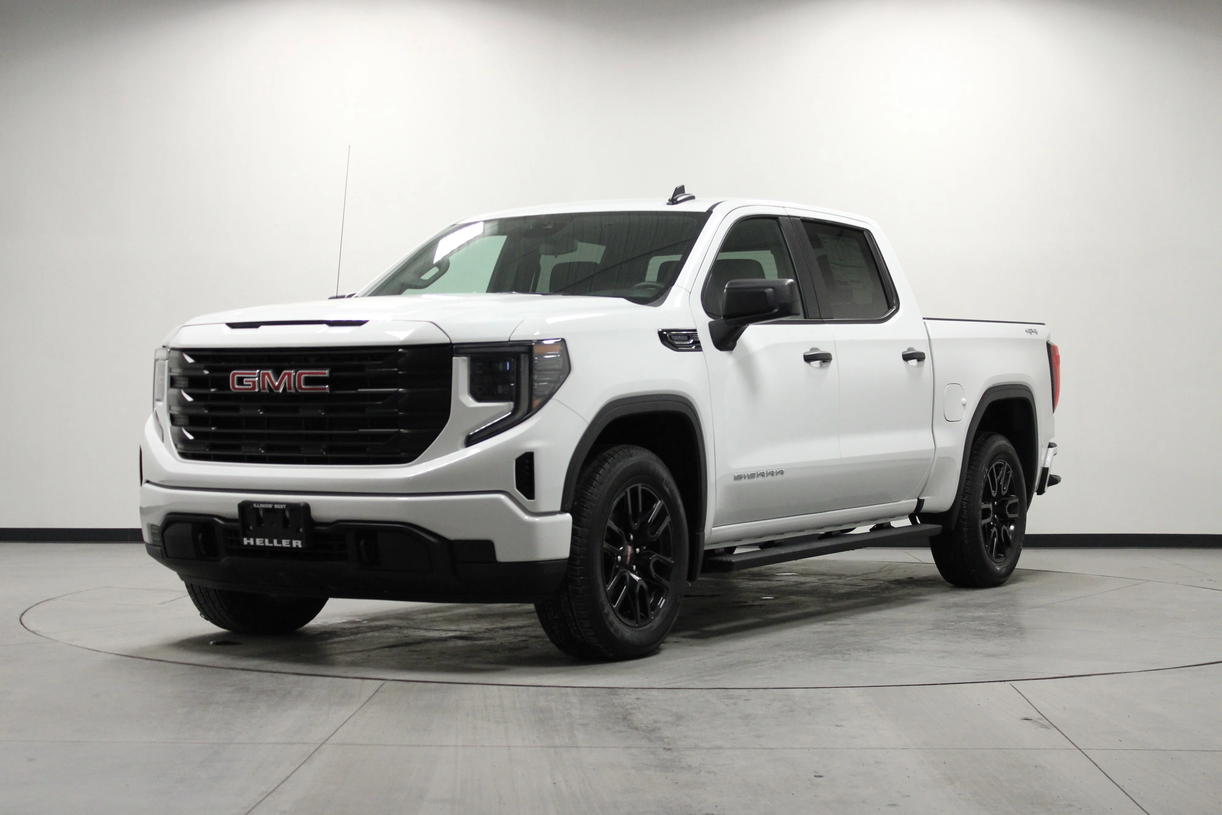 2026 GMC Sierra 1500 Pro - Photo 8