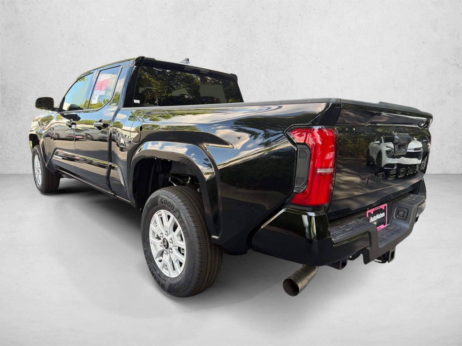 New 2026 Black Toyota SR5 image 5