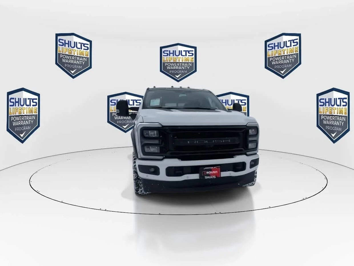 New 2026 Star White Metallic Tri-Coat Ford LARIAT image 3