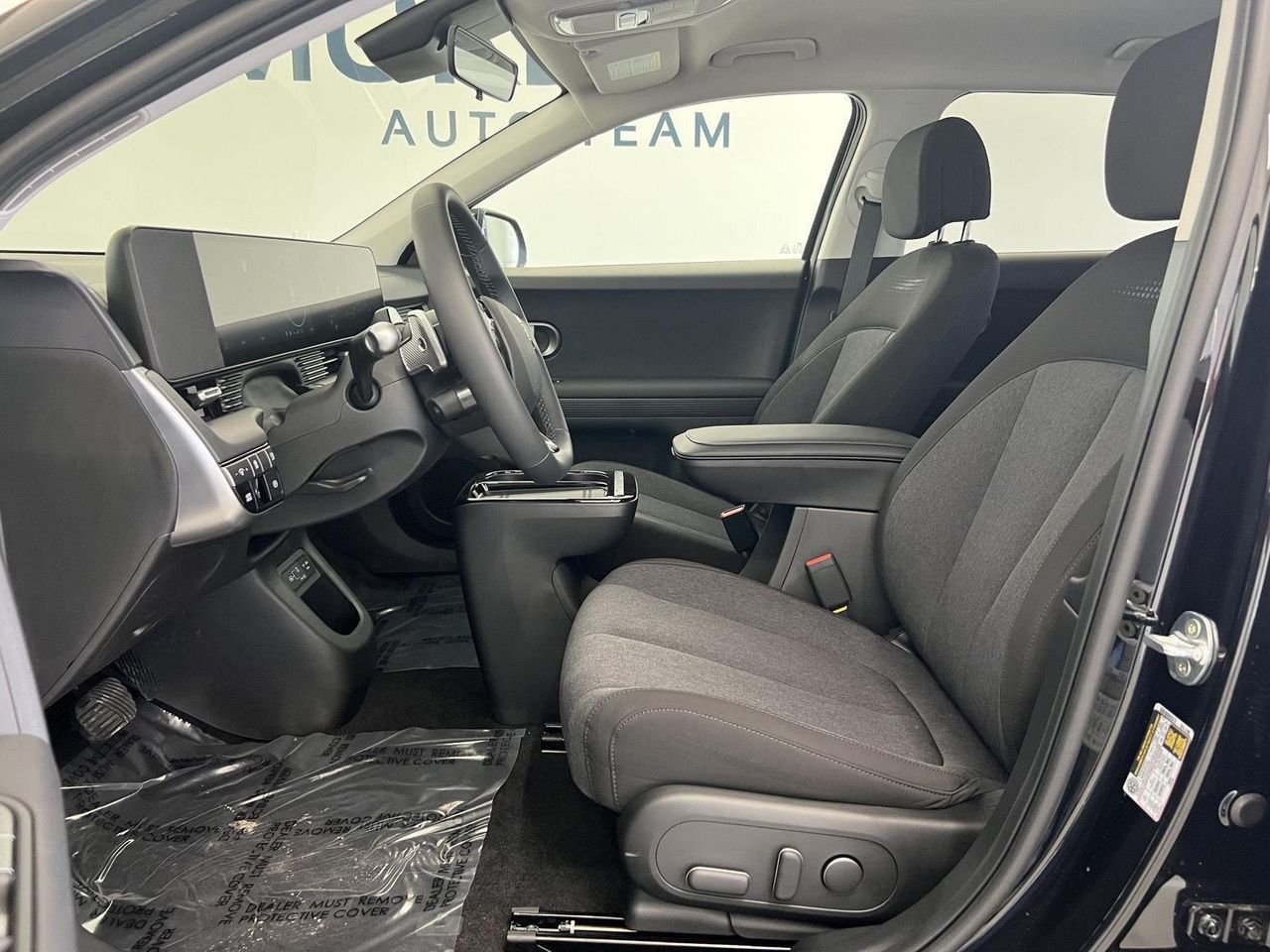 New 2026 Abyss Black Hyundai SE image 12