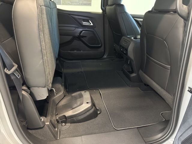 2026 Chevrolet Silverado EV LT - Photo 32