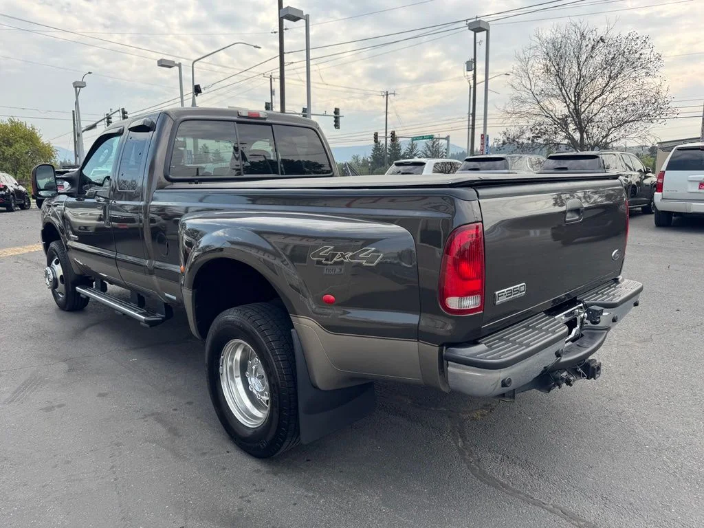 Used 2007 Gray Ford  image 5