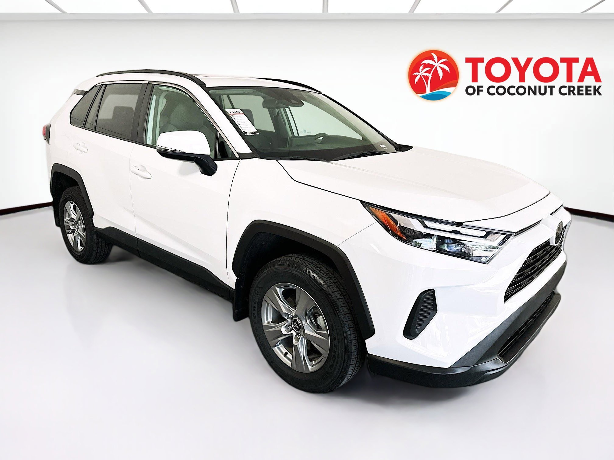 2024 Toyota RAV4 XLE FWD's photo